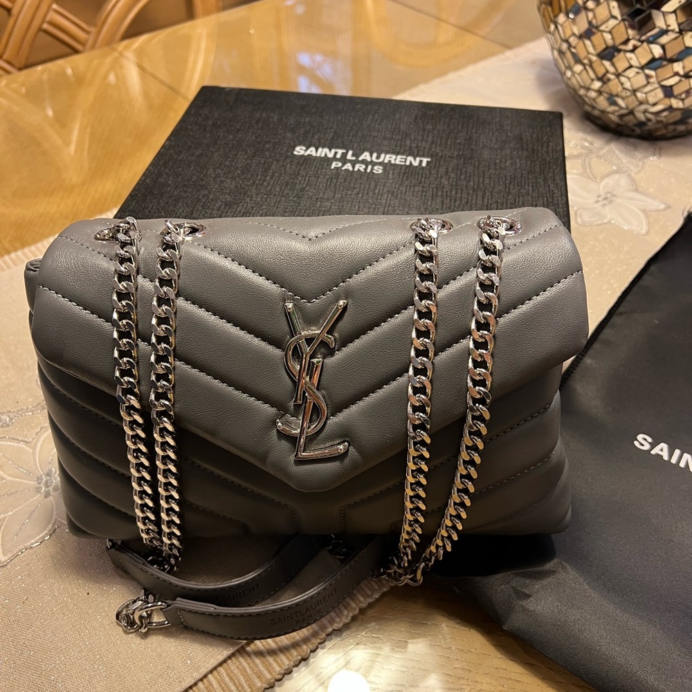 Y. S. L Grey Quilted Chain Bag